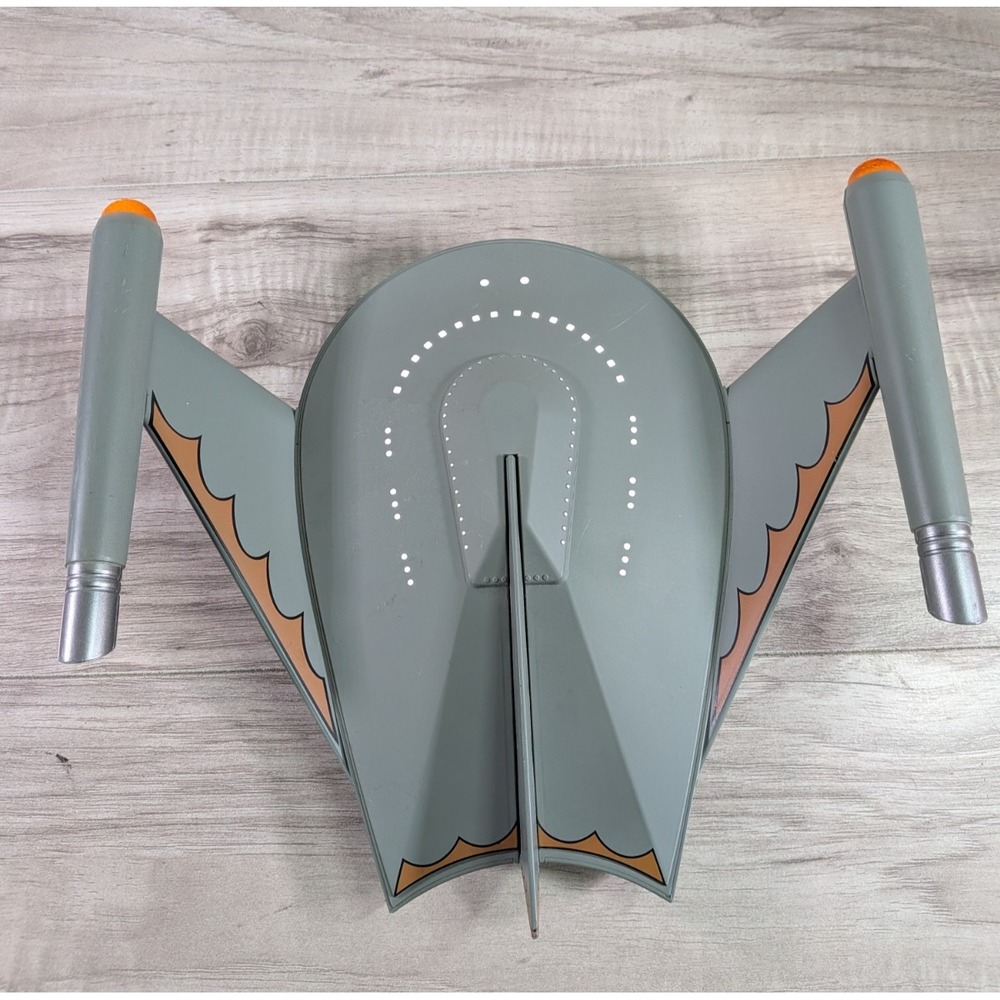 Diamond Select Toys Star Trek: The Original Series - Romulan Bird of Prey Ship